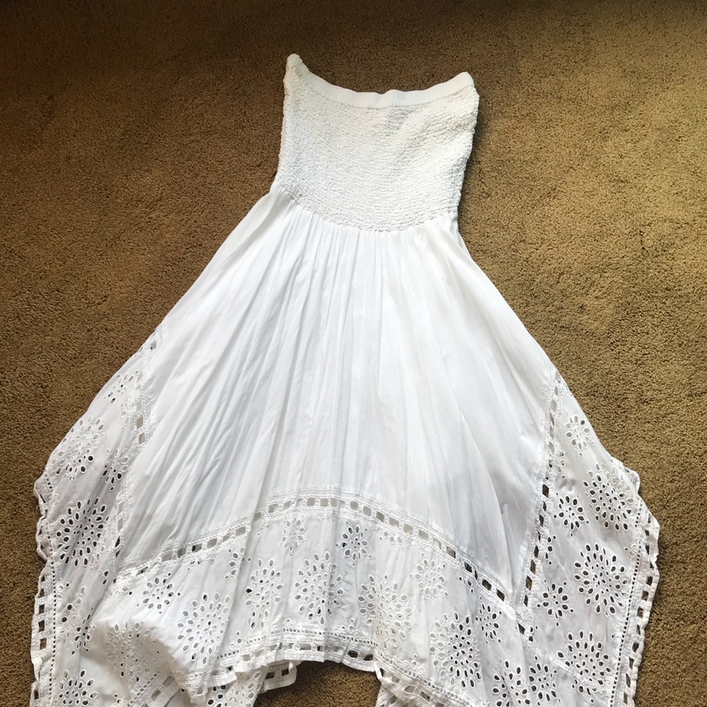 Hankerchief  dress adorable